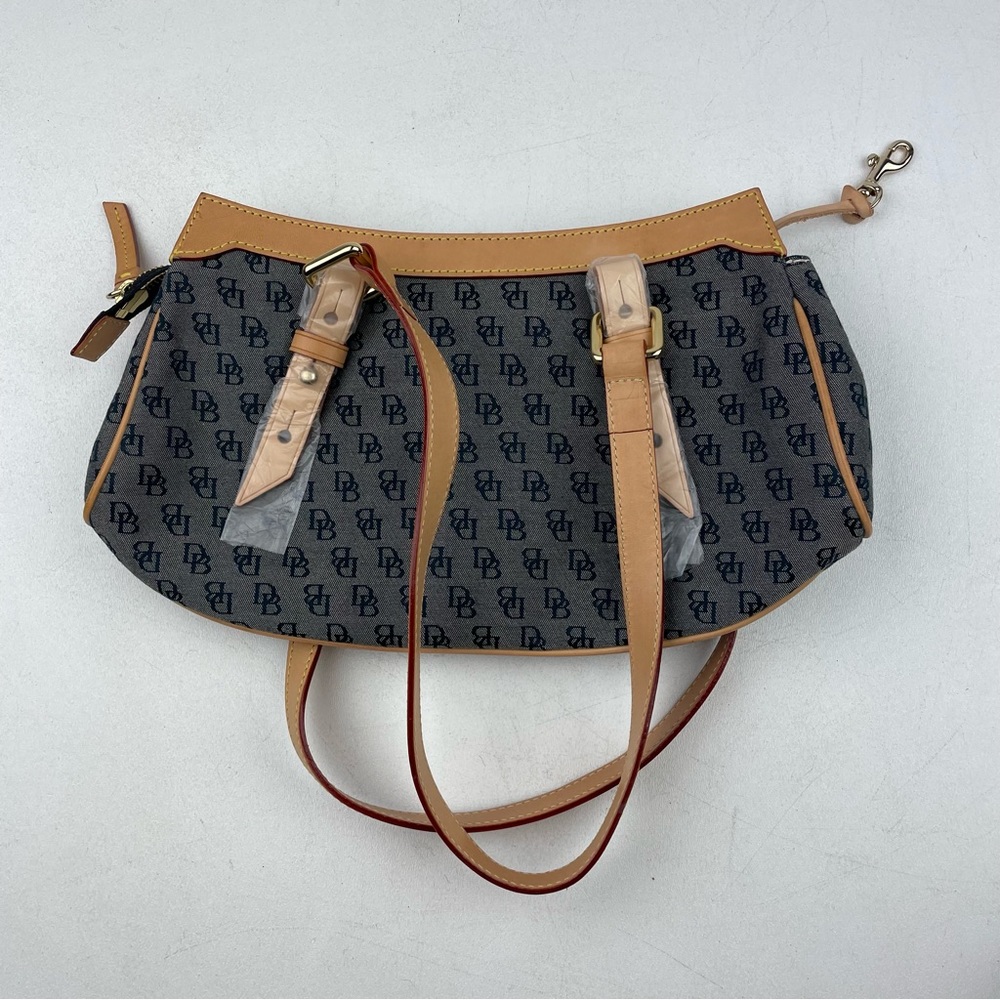Dooney & Bourke Signature Canvas Leather Slim Medium Shoulder Handbag NEW